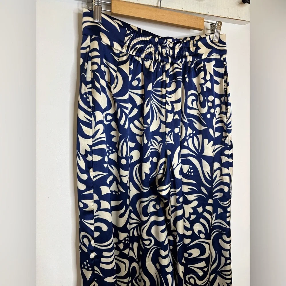 House of Harlow 1960 Blue Cream Patterned Satin Wide Leg Pants - Picture 4 of 10